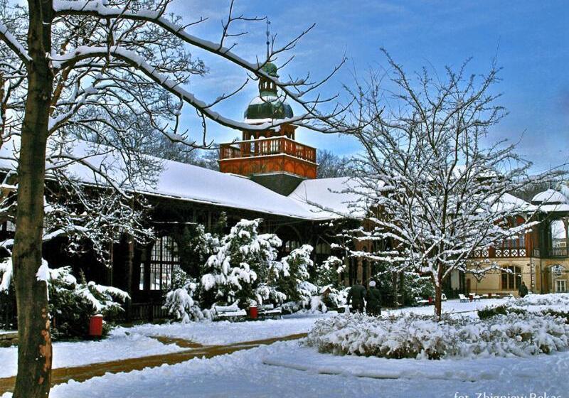 فندق Maria Helena