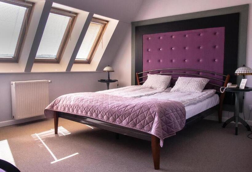 Отель Marmułowski