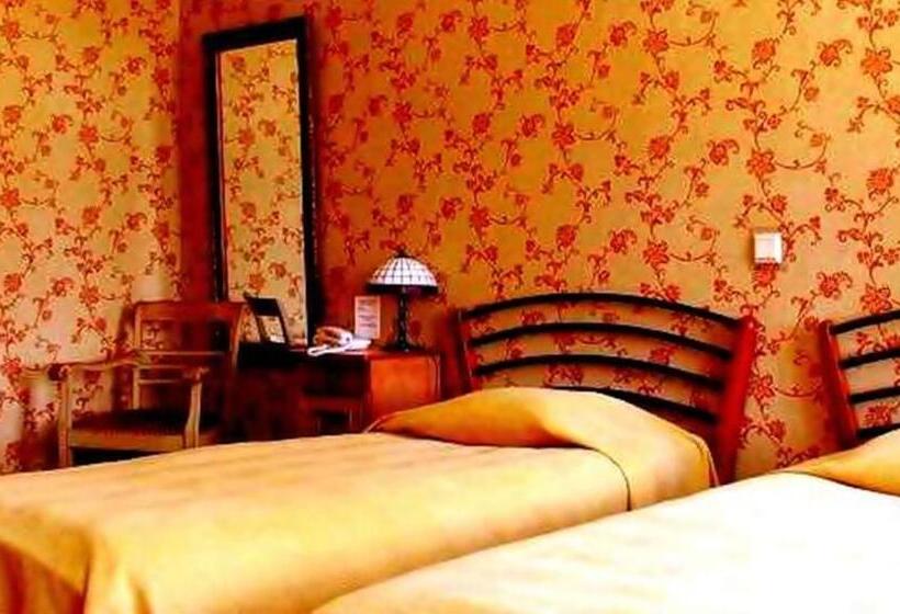 Отель Marmułowski