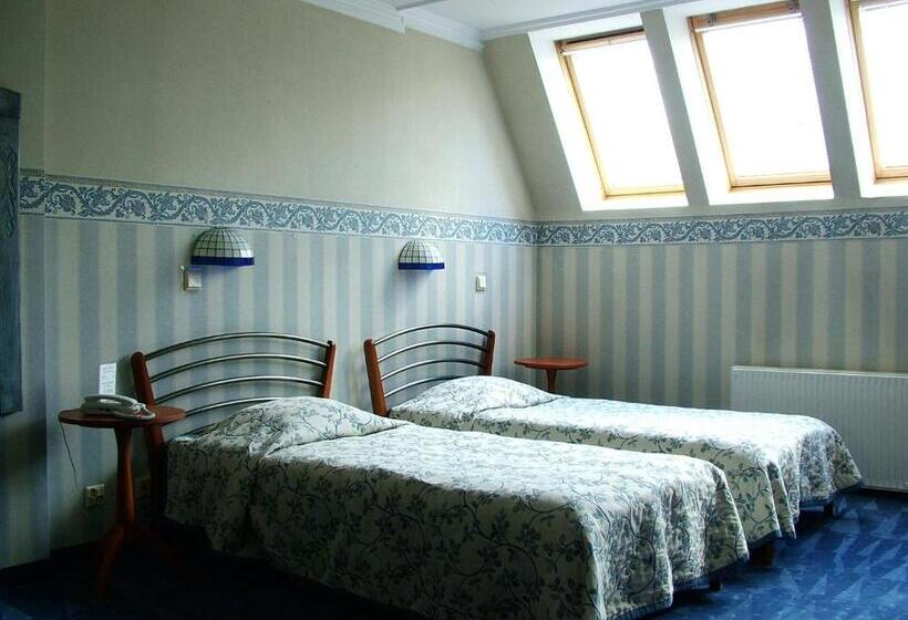 Отель Marmułowski