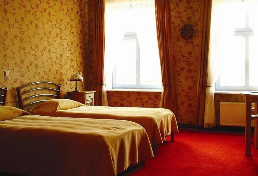 Отель Marmułowski