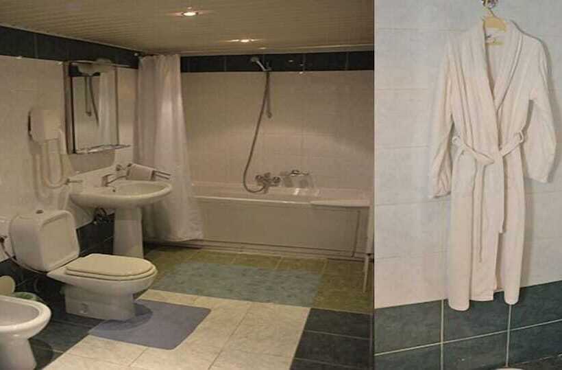 בית מלון כפרי Metallurg   Hostel