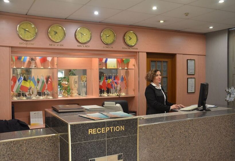 בית מלון כפרי Metallurg   Hostel