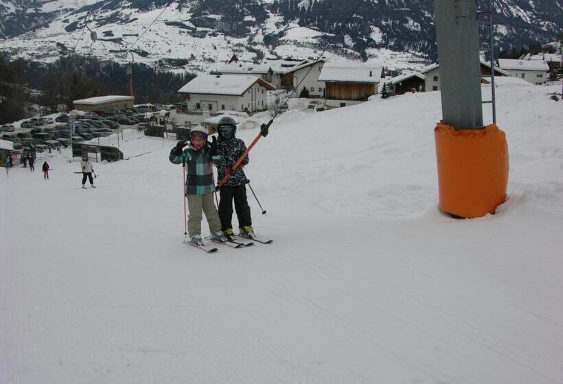 فندق Naturerlebnis Lärchenhof