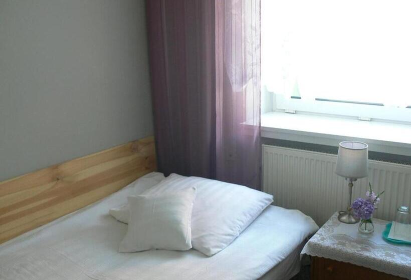 בית מלון כפרי śnieżnik