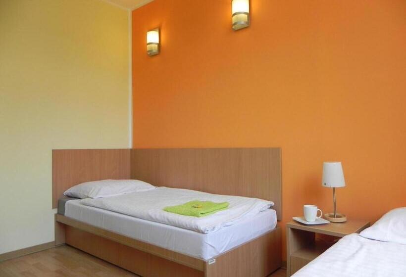 هتل Ośrodek Innowacja