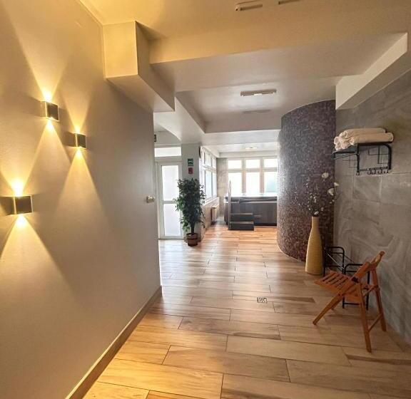 هتل Ośrodek Konferencyjno Wypoczynkowy Krucze Skały W Karpaczu