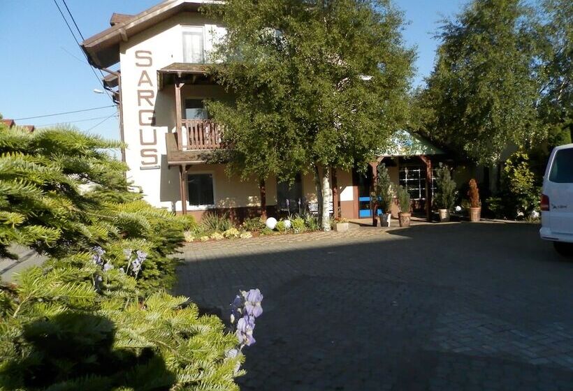 هتل Ow Sargus
