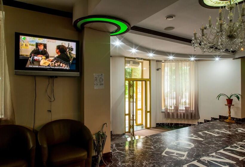 هتل Palace Ukraine