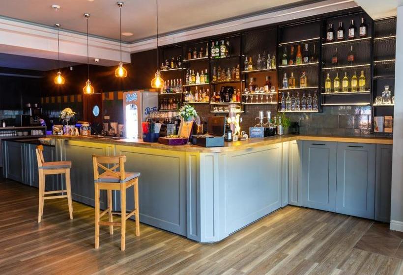 هتل Pensjonat Luan