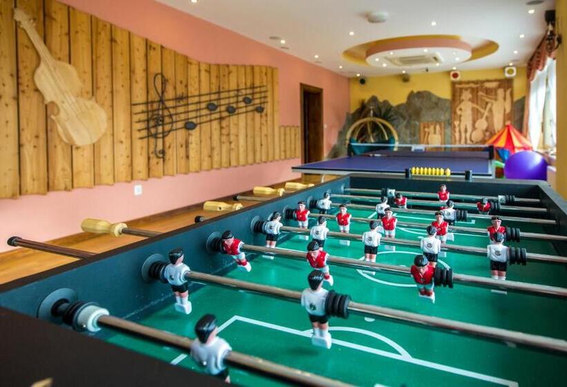 فندق Pensjonat Pod Tatrami