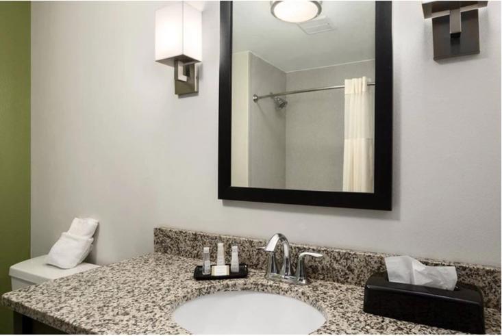 בית מלון כפרי Petrostay Inn & Suites Cotulla