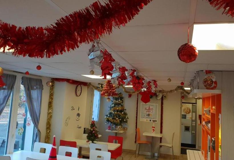 هتل Premiere Classe Strasbourg Sud  Illkirch