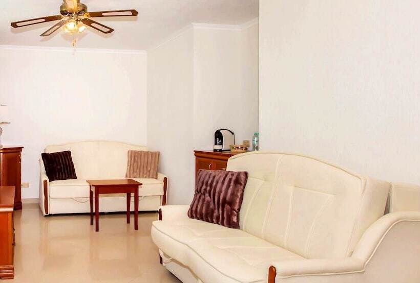 هتل Apartament Rades