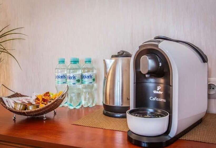 هتل Apartament Rades