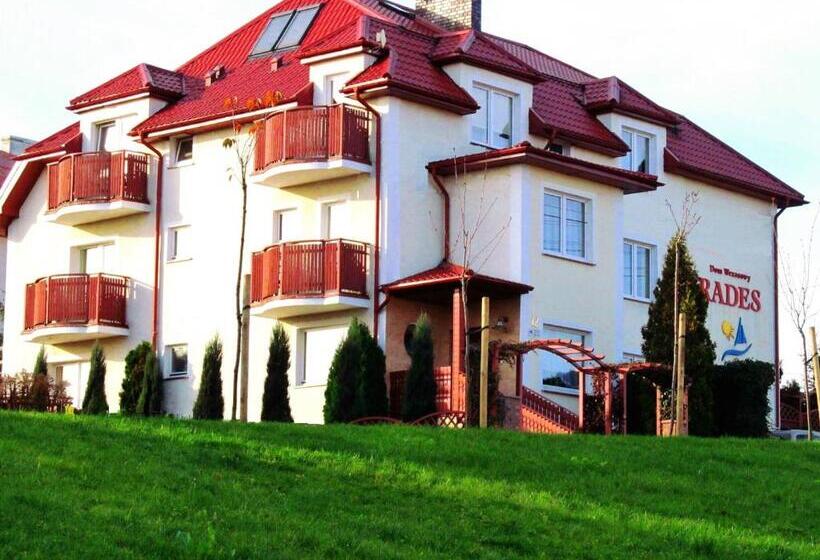 هتل Apartament Rades