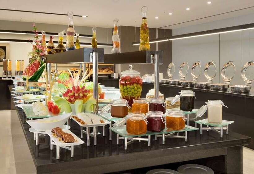 ホテル Ramada Plaza By Wyndham Istanbul Asia Airport