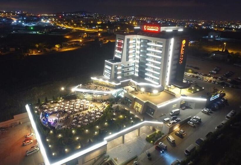 ホテル Ramada Plaza By Wyndham Istanbul Asia Airport