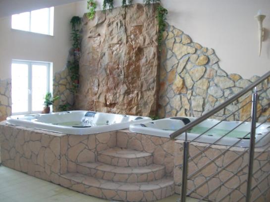 酒店 Remi Zajazd - Spa