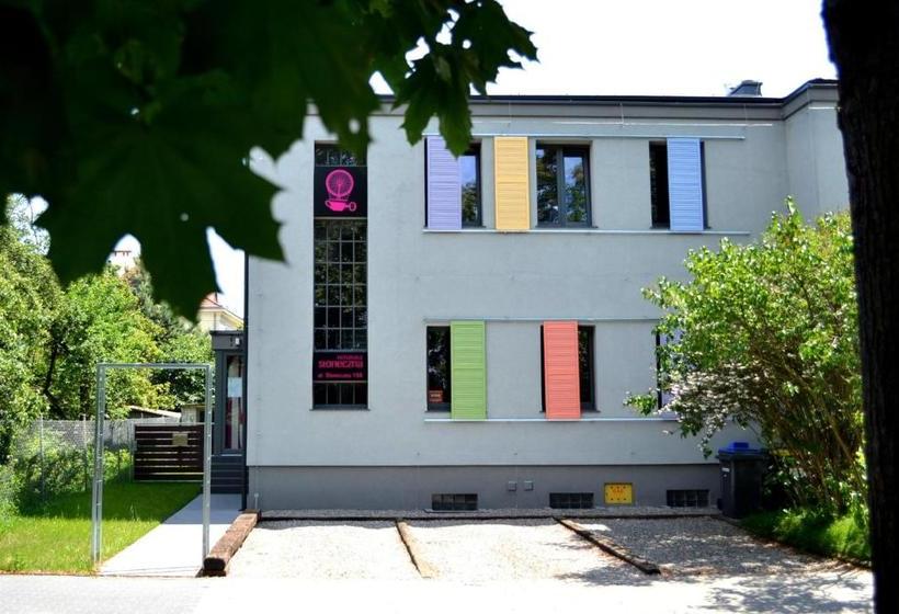 בית מלון כפרי Republika Słoneczna