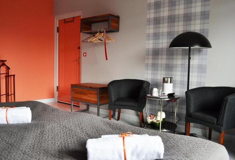 בית מלון כפרי Republika Słoneczna