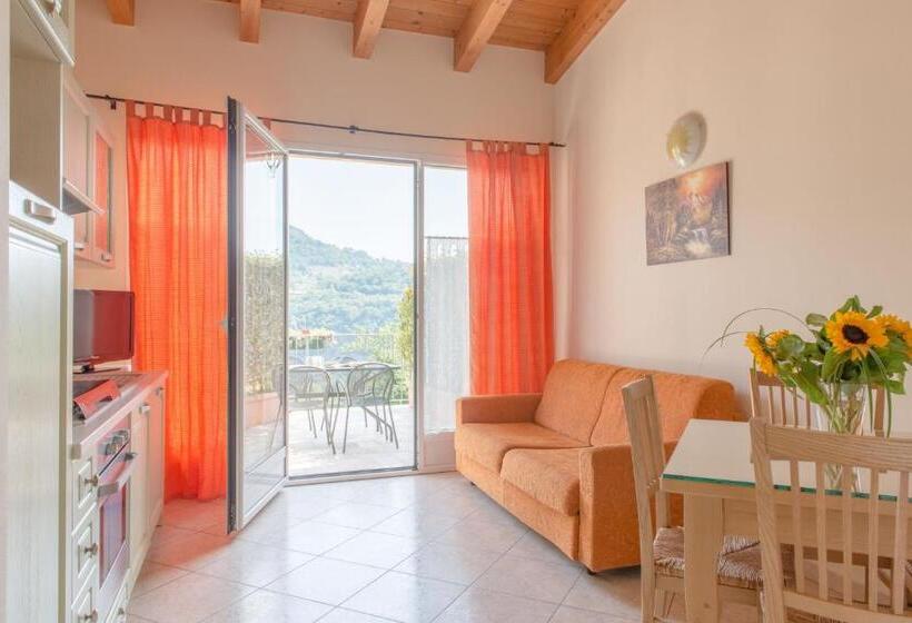 בית מלון כפרי Residence Terry