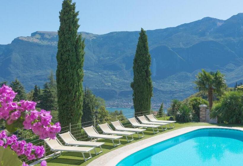 בית מלון כפרי Residence Terry