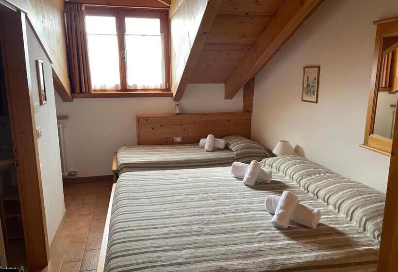 Отель Rifugio Predaia Ai Todesci