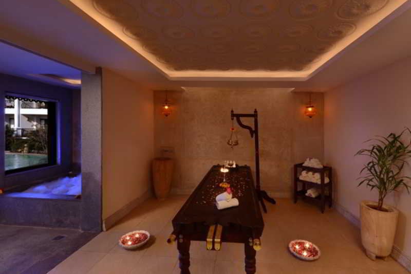 فندق Rio Residency