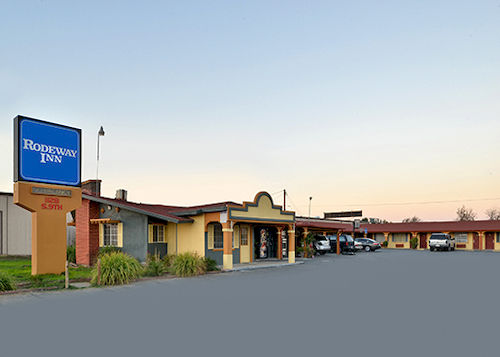 فندق Rodeway Inn