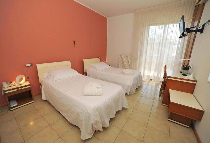 فندق San Crispino