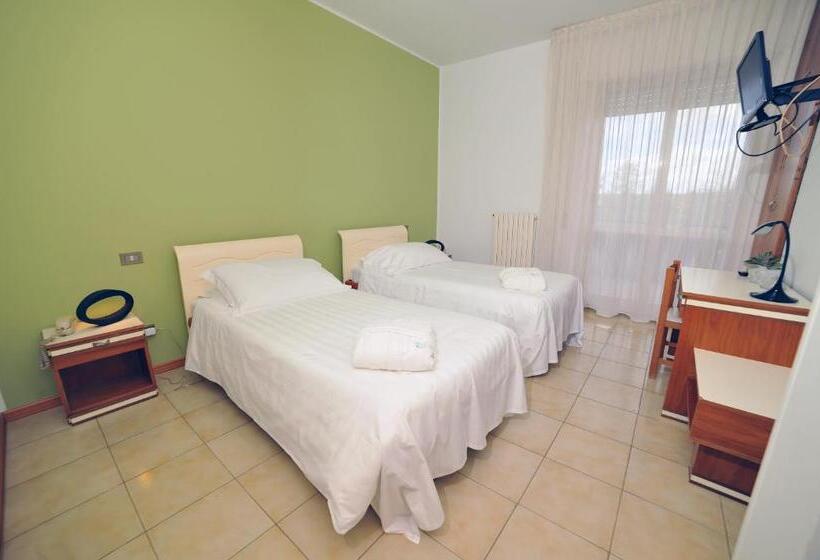 فندق San Crispino