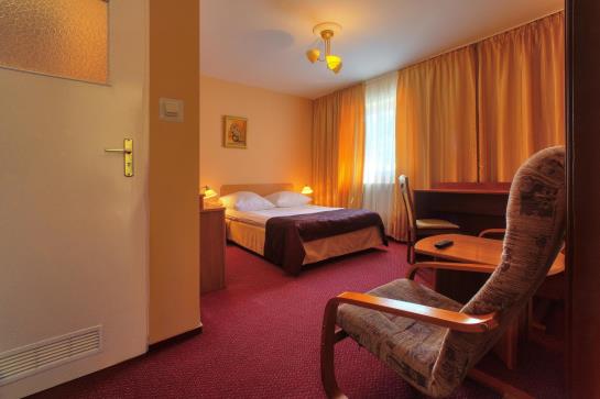 ホテル Sezam Kraczkowa