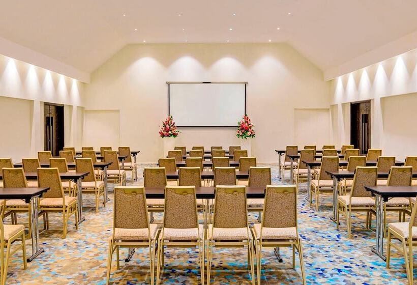 هتل Sheraton Resort & Spa, Tokoriki Island, Fiji