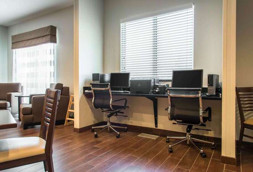 ホテル Sleep Inn & Suites Marshall   University Area