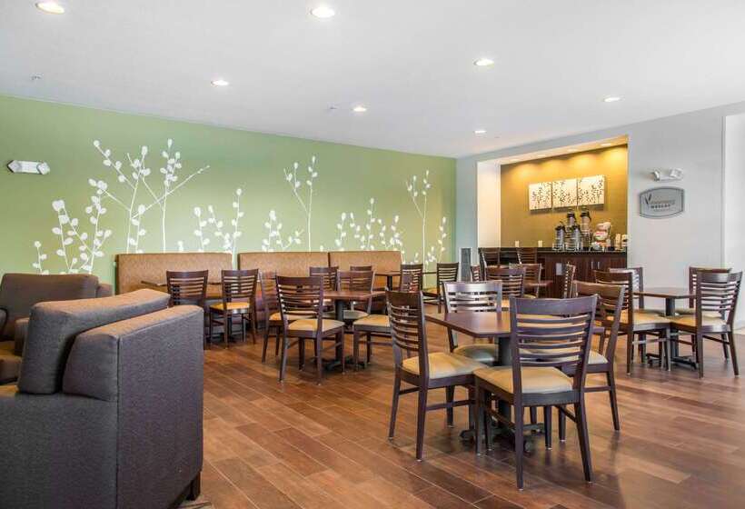 ホテル Sleep Inn & Suites Marshall   University Area