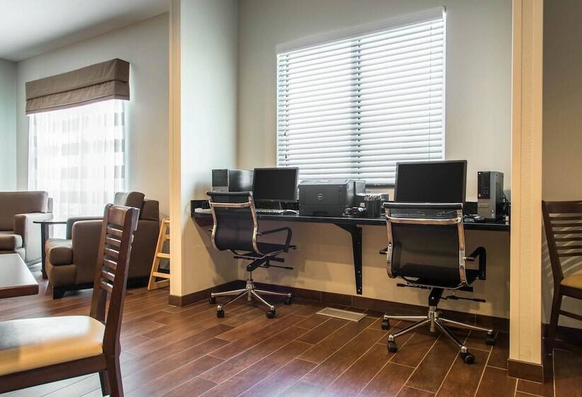 ホテル Sleep Inn & Suites Marshall   University Area