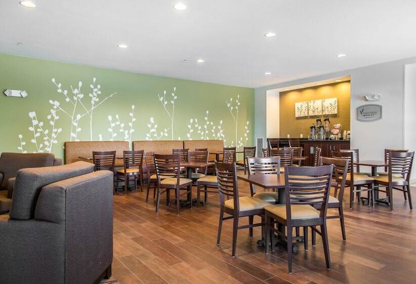 فندق Sleep Inn & Suites Marshall   University Area