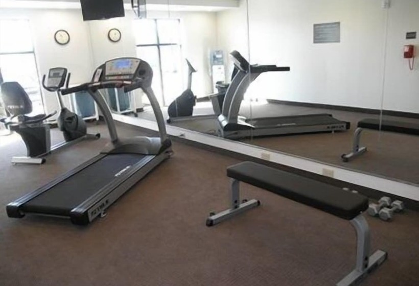 ホテル Sleep Inn & Suites Marshall   University Area