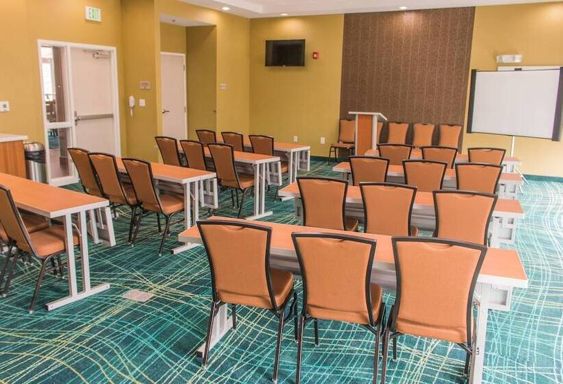 Отель Springhill Suites By Marriott Sumter