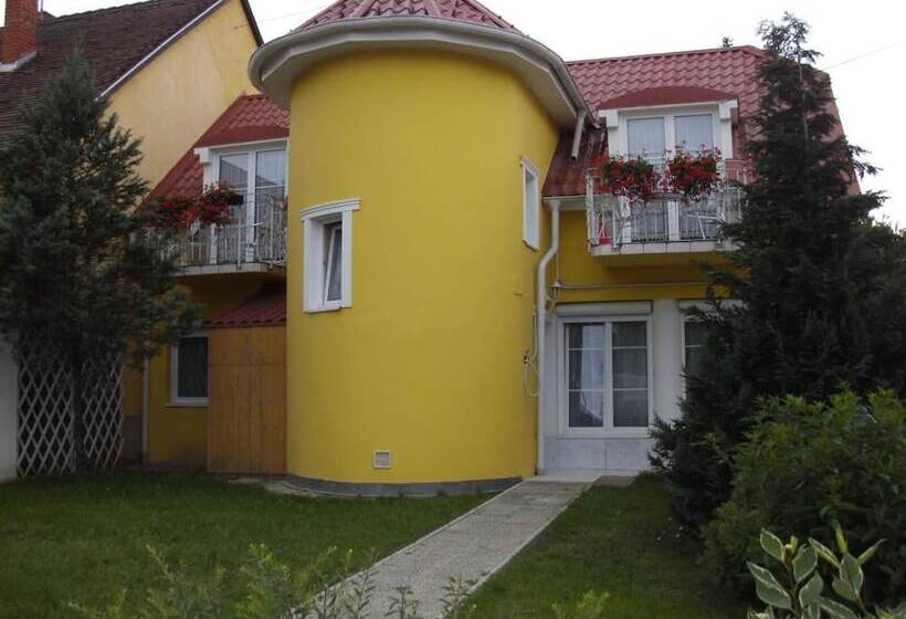 هتل Szieszta Panzió