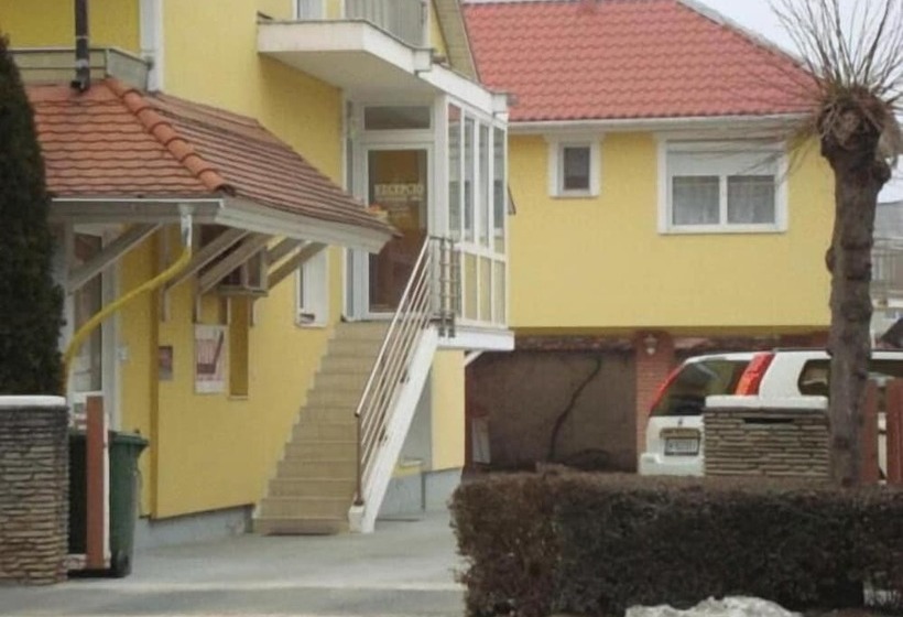 هتل Szieszta Panzió