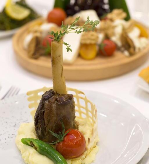 هتل Teymur Continental