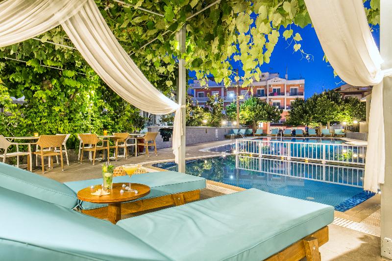 ホテル Thalassies