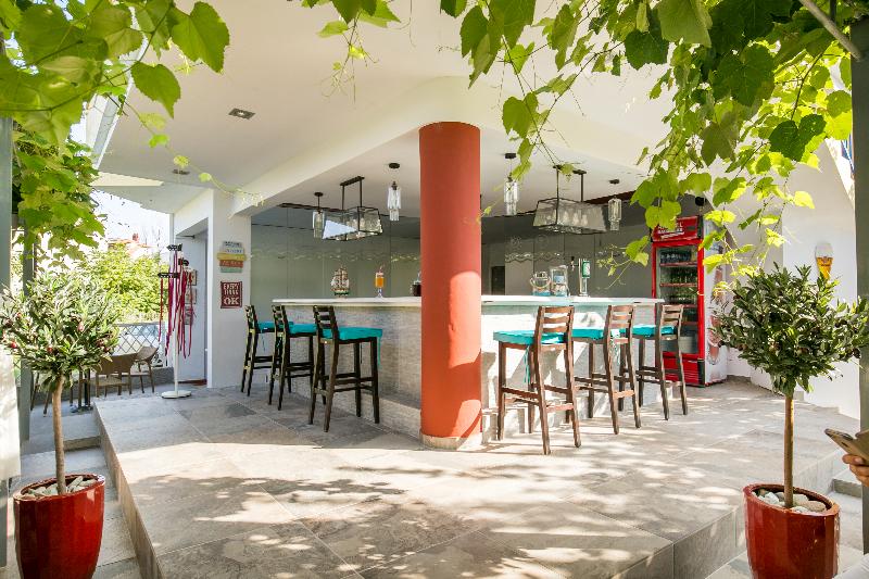 ホテル Thalassies