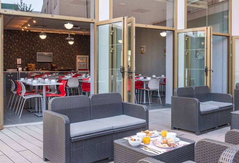 ホテル The Originals Résidence, Grenoble Université