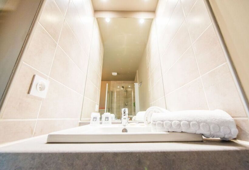 ホテル The Originals Résidence, Grenoble Université