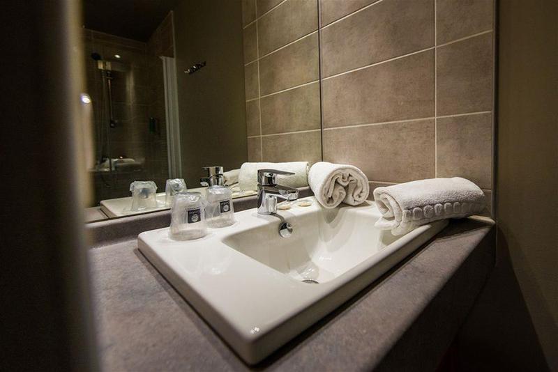 ホテル The Originals Résidence, Grenoble Université