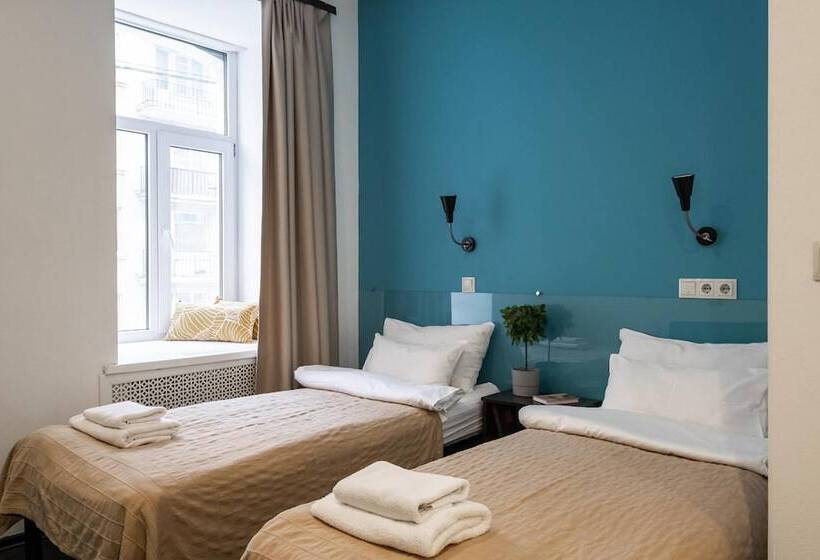 ホテル Travelto Kazanskiy 43