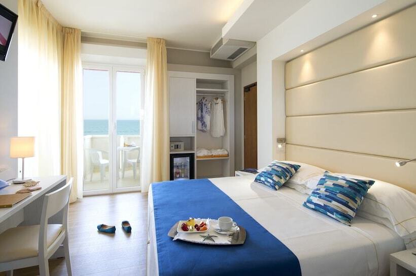 Отель Unaway Imperial Beach